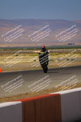 media/Aug-03-2025-TrackDaz (Sun) [[bf4a71acf9]]/Around the Pits/